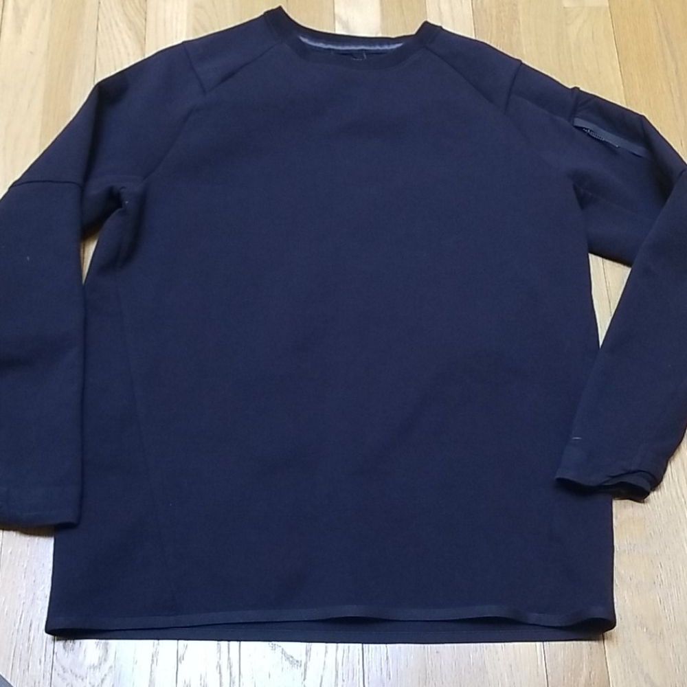 Nike Tech Crewneck